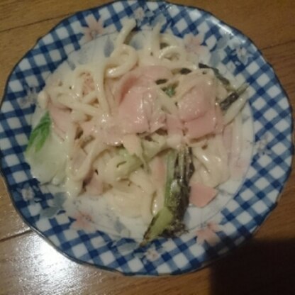 クリーミーでとても美味しかったです♪フライパンひとつで簡単なのが嬉しい～パスタより安い＆早い!また作ります、ご馳走さまでした(^-^)